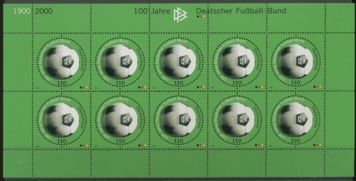 Bund 2000 100 Jahre Dt. Fußball-Bund DFB Kleinbogen 2091 K postfrisch (C15441)