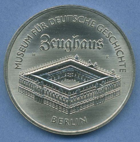 DDR 5 Mark 1990 Zeughaus Berlin, J 1632 vz/st (m4846)