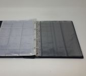 Münzalbum blau mit 5 Blättern für 114 Münzen 17 bis 44 mm, gebraucht (ZM27)