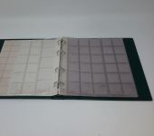 KABE Münzalbum NUMIS grün + 5 Blätter für 153 Münzen 17/27 mm,gebraucht (ZM30)