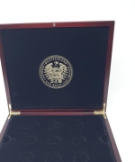 Luxus HOLZ Münzkassette für 18 x Münzen bis 29 mm, gebraucht (Z1950)