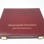 LINDNER Münzkassette 2009 für 48 Münzen 10 DM, gebraucht, neuwertig (Z840)