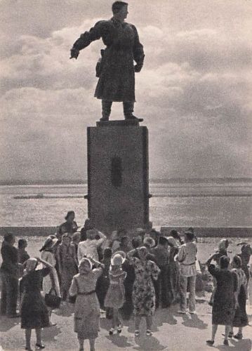 sowjetischen Piloten und Helden Viktor Cholsunow (Viktor Kholzunov)
