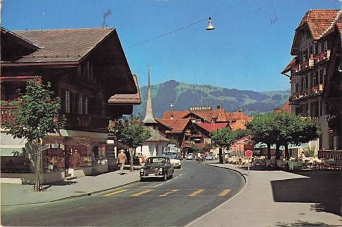 Schweiz Gstaad - Dorfpartie m. Rodomont Hotel Bernerhof