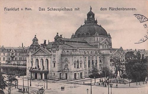 Frankfurt a. Main. Das Schauspielhaus mit dem Märchenbrunnen