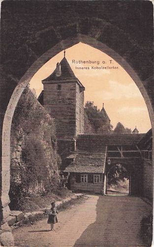 Rothenburg o. T Inneres Kobolzellertor.