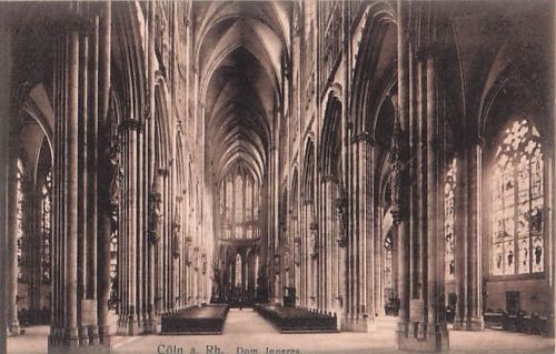 Côin a Rh. Dom Inneres