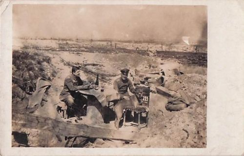 Alte Foto-Postkarte 1. Weltkrieg 1917 Schützengraben Soldaten Hessen Oberdieten