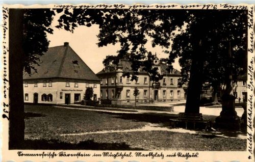 Bärenstein im Müglitztal - Marktplatz mit Rathaus