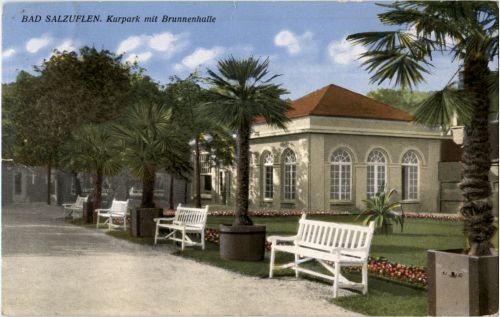 Bad Salzuflen - Kurpark mit Brunnenhalle