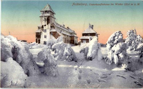 Fichtelberg - Unterkunftshaus im Winter