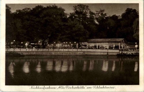 Nachtaufnahme Alte Fischerhütte am Schlachtensee