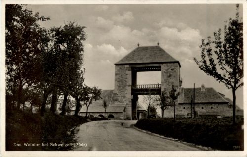 Das Weintor bei Schweigen