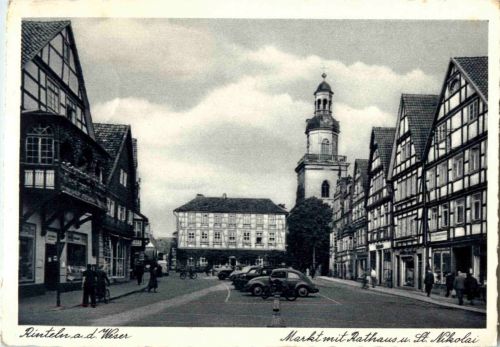 Rinteln - Markt mit Rathaus