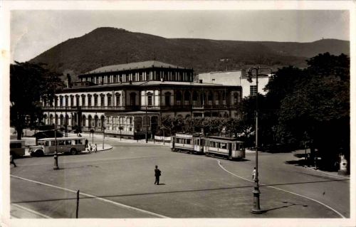 Neustadt - Bahnhofsplatz