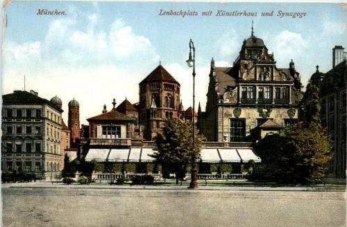 München - Lembachplatz mit Synagoge