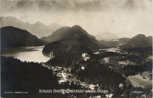 Schloss Hohenschwangau von der Jugend