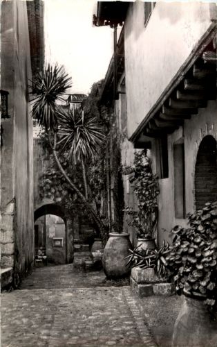 Cagnes sur Mer - Rue de Vieux Cagnes