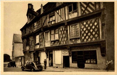 Chartres - Le maison du Saumon