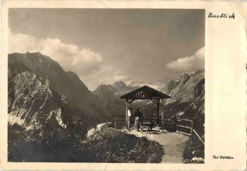 Zugspitze vom Schachen Pavillon