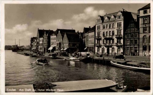 Emden - Am Delft mit Hotel Weisses Haus