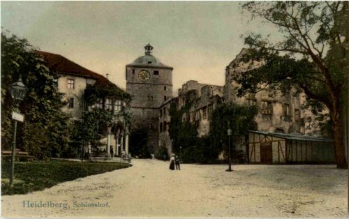Heidelberg - Schlosshof