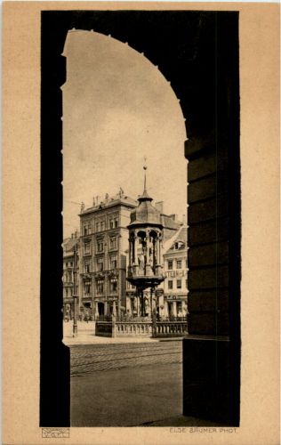 Magdeburg - Kaiser Ottodenkmal auf dem alten Markt