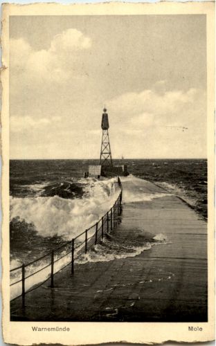 Warnemünde - Mole