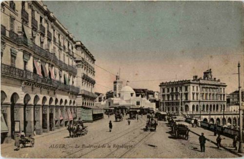Alger - Le Boulevard de la Republique