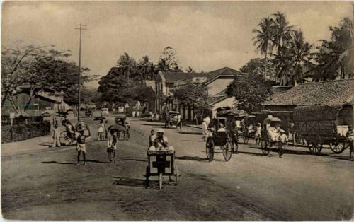 Colombo Street scene