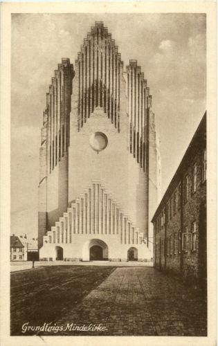 Grundtvigs Mindekirke - Copenhagen