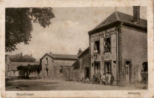 Bazancourt - Kirchplatz