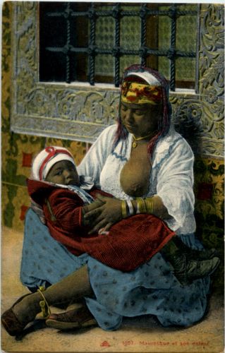 Mauresque et son enfant
