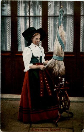 Elsässerinnen Spinnrad - Tracht