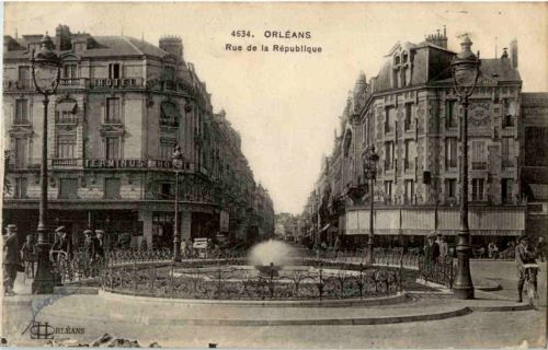 Orleans - Rue de la Republique