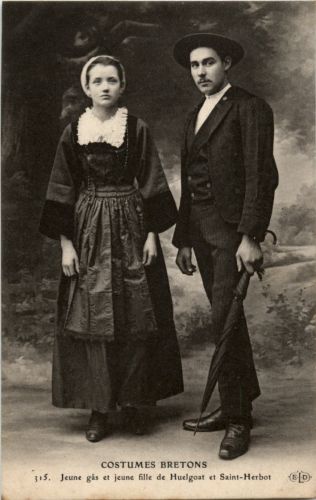 Bretons costumes