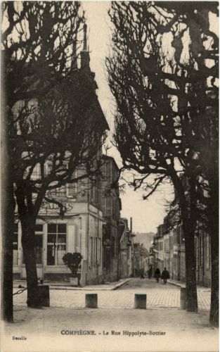 Compiegne - Le Rue Hippolyte Bottier