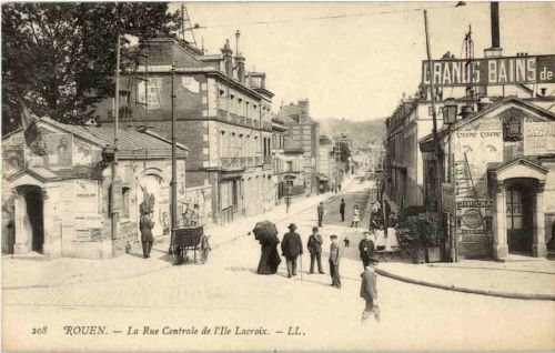 Rouen - La Rue Centrale