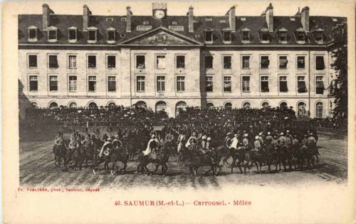 Saumur - Carrousel - Melee