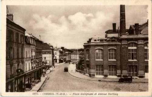 Corbeil - Place Galignani