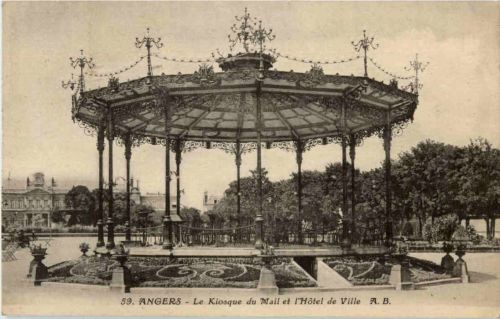 Angers - Le Kiosque du Mail