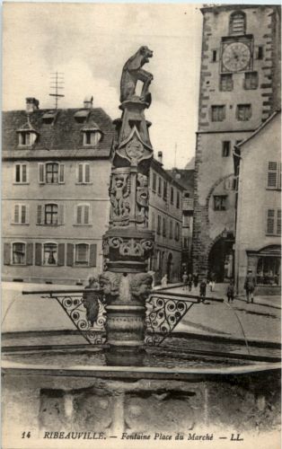 Ribeauville - Fontaine Place du Marche