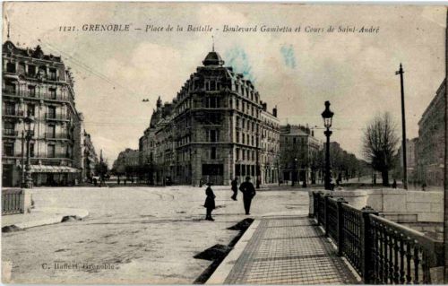 Grenoble - Place de la Bastille