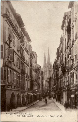 Bayonne - Rue du Port Neuf