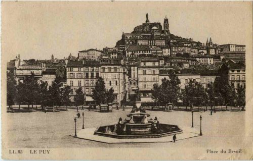 Le Puy - Place du Breuil