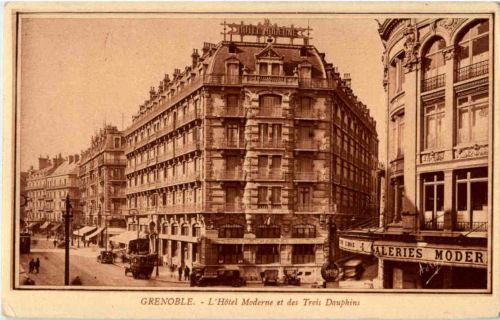 Grenoble - L Hotel Moderne
