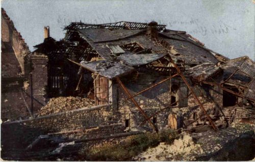 Courcy - Zerschossene Flaschenfabrik - Feldpost