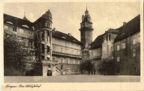 Torgau - Im Schlosshof