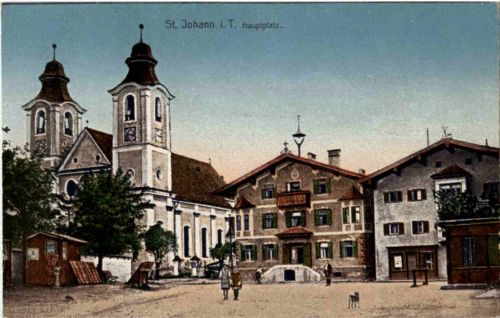 St. Johann - Hauptplatz