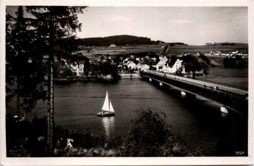 Saalburg, Blick auf Brücke und Stadt